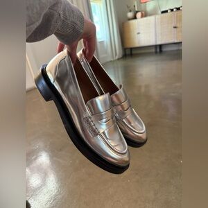 The Vernon Loafer Silver Metallic Size 7